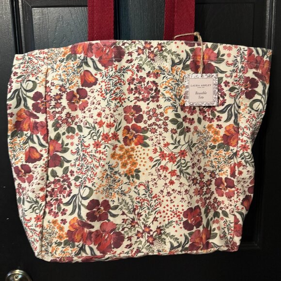 NWT Laura Ashley Oversized Fabric Floral Tote Red Green Yellow - Picture 1 of 3
